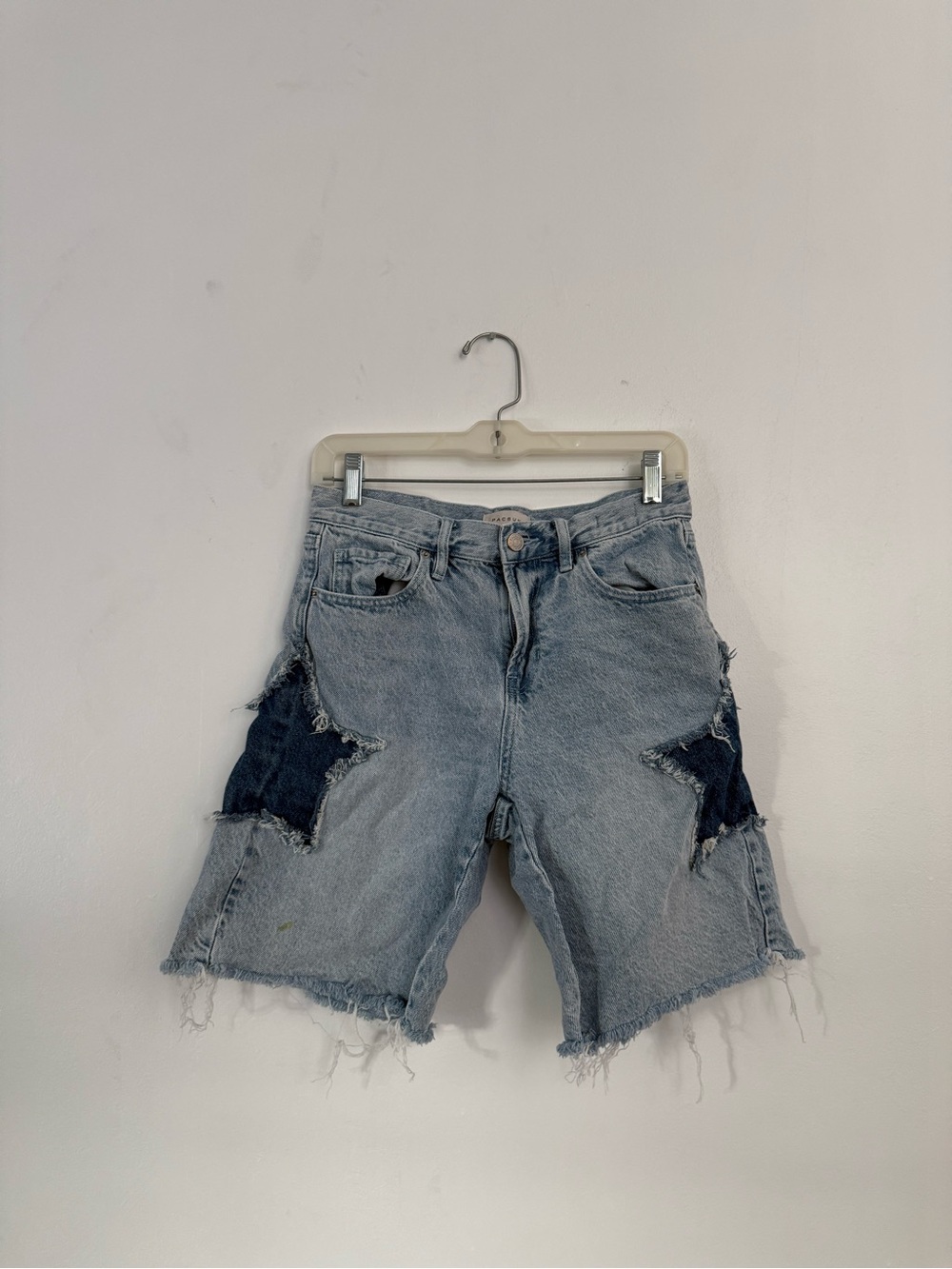 PacSun Two-Tone Star Patch Denim Shorts - Light Blue & Dark Blue